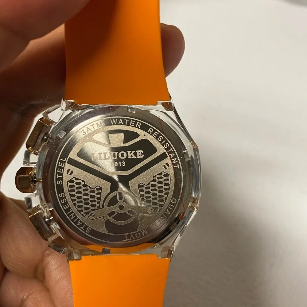 Lilu Smartwatch in Bold Orange and Black